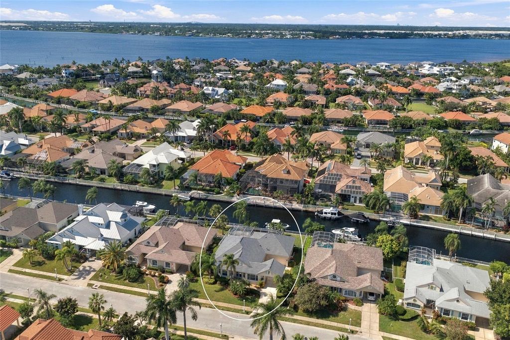 Image 47 of property listing at 4727 PINNACLE DRIVE, Bradenton, FL 34208