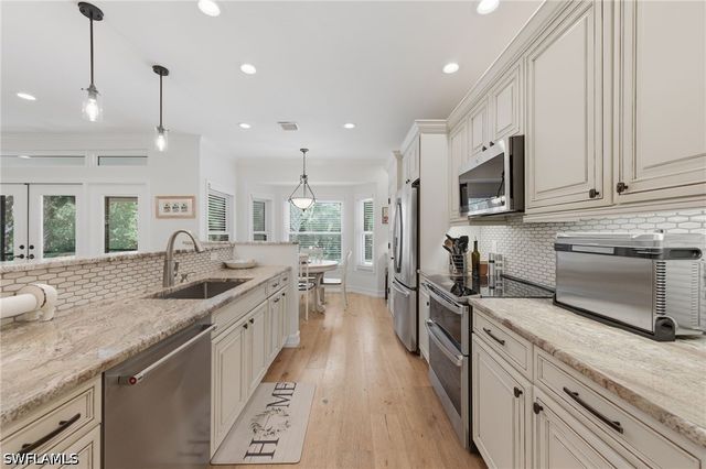 5070 Tamarind Ridge DR, Naples, FL 34119