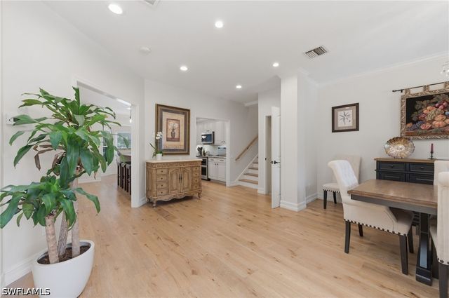 5070 Tamarind Ridge DR, Naples, FL 34119