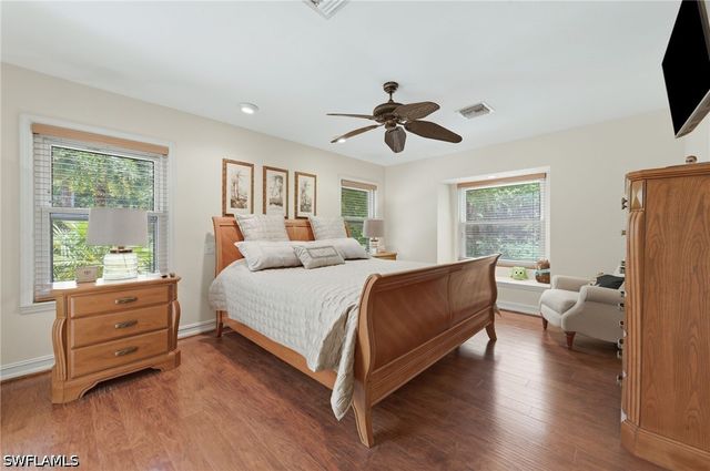 5070 Tamarind Ridge DR, Naples, FL 34119