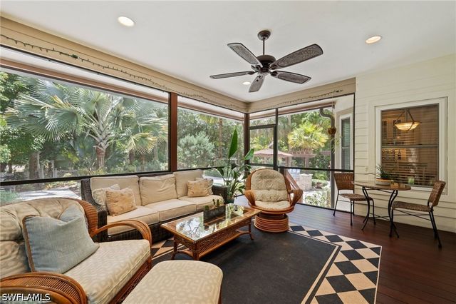 5070 Tamarind Ridge DR, Naples, FL 34119