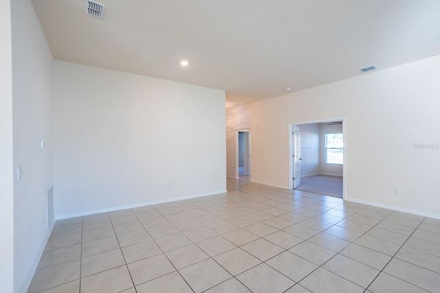 1 ZINNIA COURT, Palm Coast, FL 32164