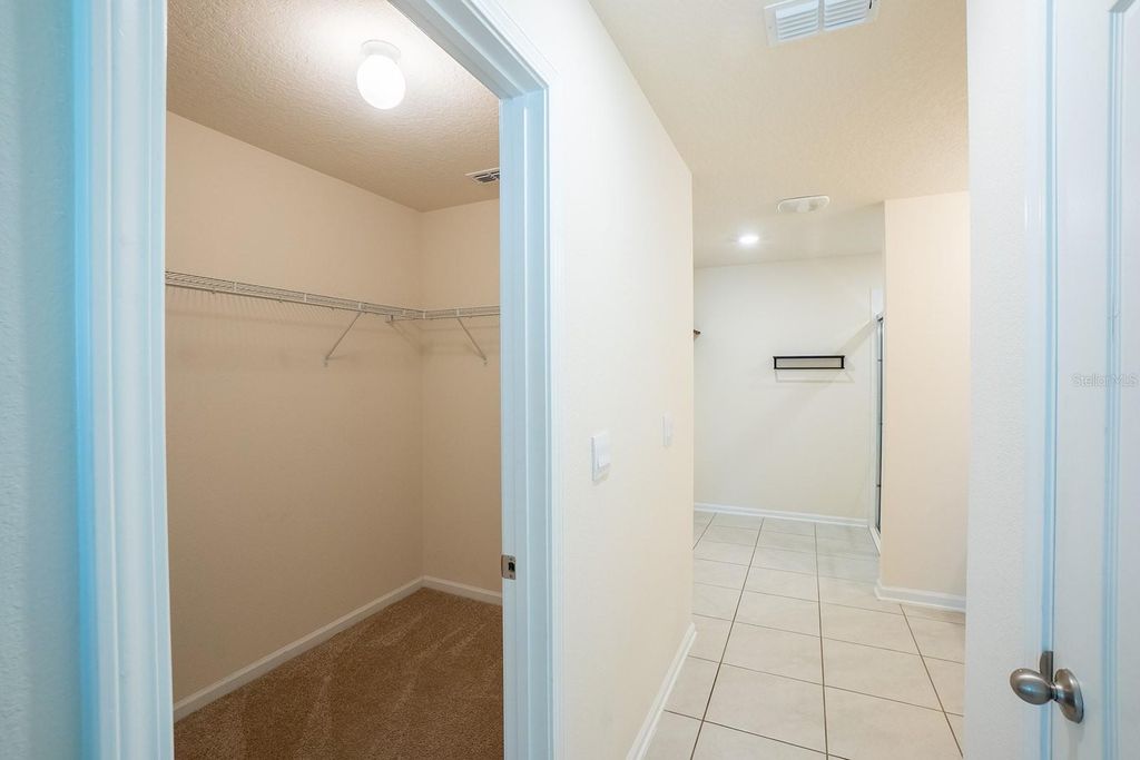 Image 30 of property listing at 1 ZINNIA COURT, Palm Coast, FL 32164