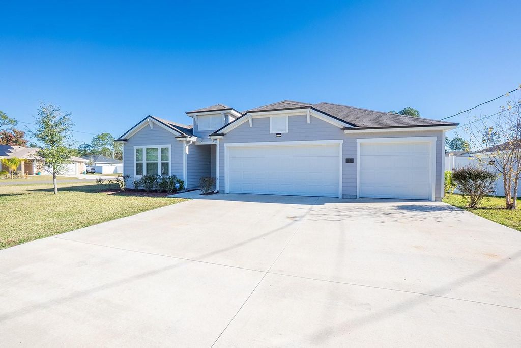 Image 46 of property listing at 1 ZINNIA COURT, Palm Coast, FL 32164