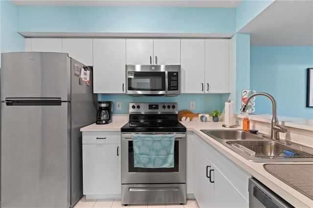 1640 N 42nd Circle 208, Vero Beach, FL 32967