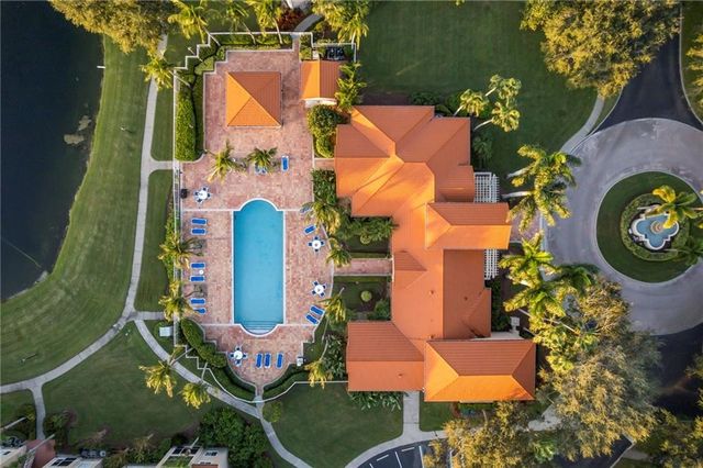 1640 N 42nd Circle 208, Vero Beach, FL 32967