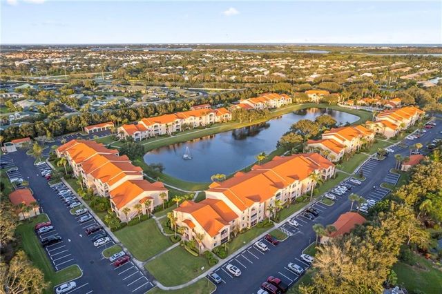 1640 N 42nd Circle 208, Vero Beach, FL 32967