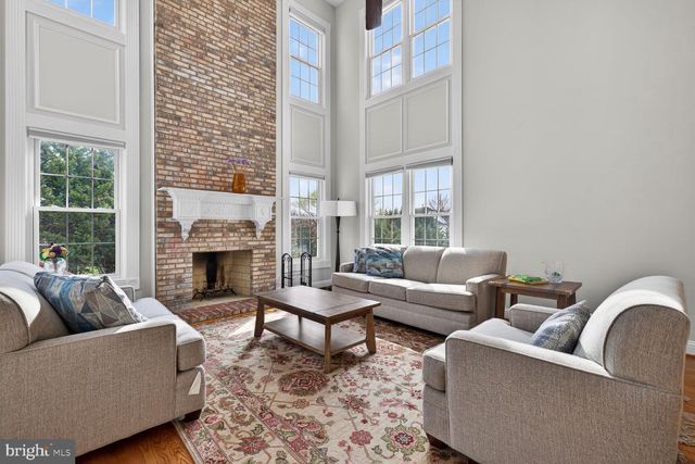 10713 CLOVERBROOKE DR, Potomac, MD 20854