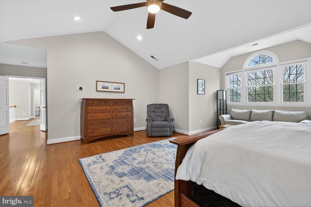 10713 CLOVERBROOKE DR, Potomac, MD 20854