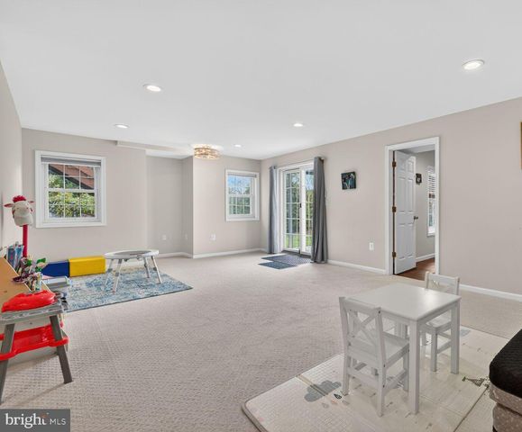 10713 CLOVERBROOKE DR, Potomac, MD 20854