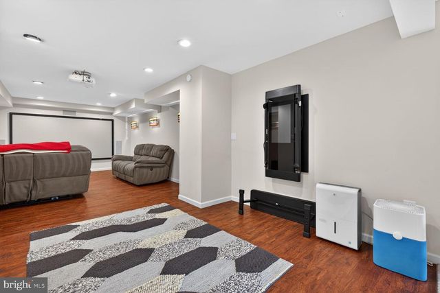 10713 CLOVERBROOKE DR, Potomac, MD 20854