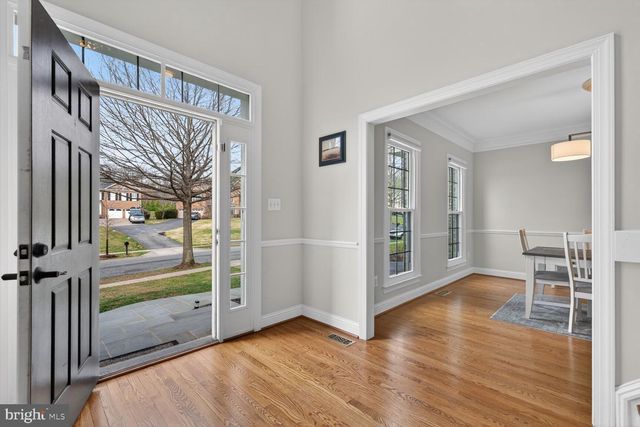 10713 CLOVERBROOKE DR, Potomac, MD 20854