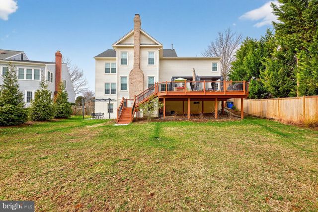 10713 CLOVERBROOKE DR, Potomac, MD 20854