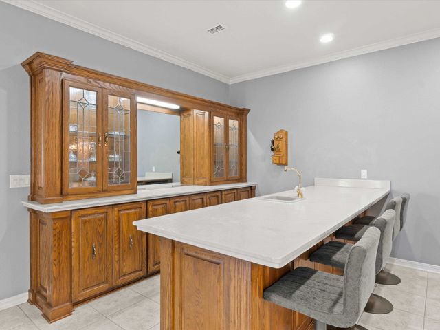 6 Friendswood Dr., Longview, TX 75605