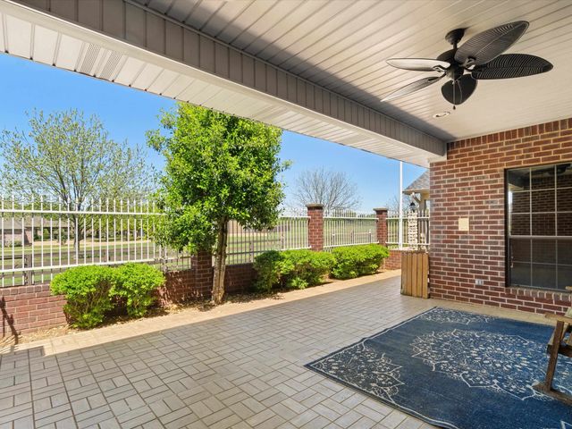 6 Friendswood Dr., Longview, TX 75605