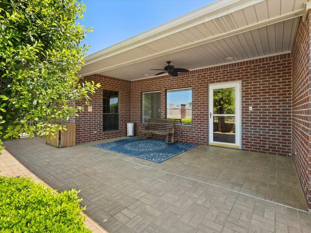 6 Friendswood Dr., Longview, TX 75605