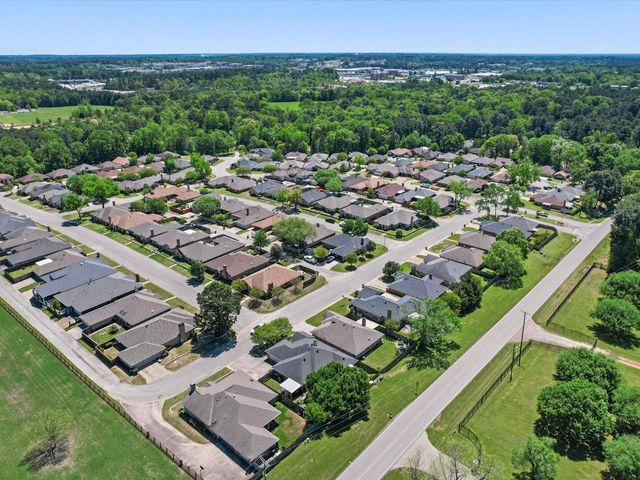 6 Friendswood Dr., Longview, TX 75605