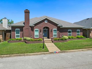 6 Friendswood Dr., Longview, TX 75605