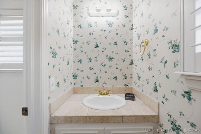 4810 S Joplin Avenue, Tulsa, OK 74135