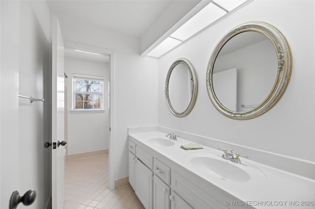 4810 S Joplin Avenue, Tulsa, OK 74135