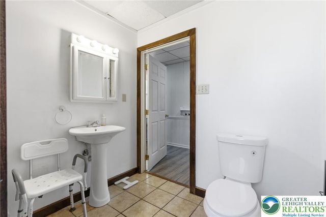 2786 Stadium Drive, South Whitehall Twp, PA 18069