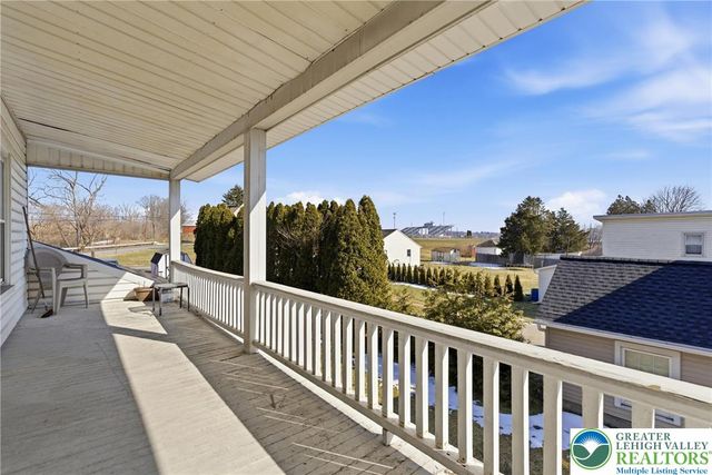 2786 Stadium Drive, South Whitehall Twp, PA 18069