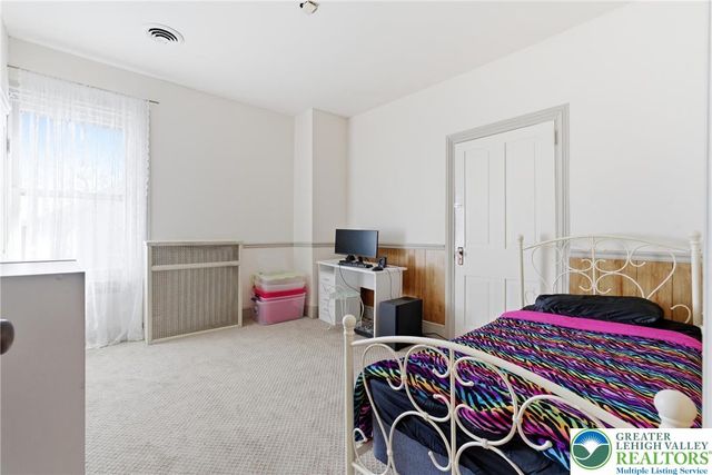 2786 Stadium Drive, South Whitehall Twp, PA 18069