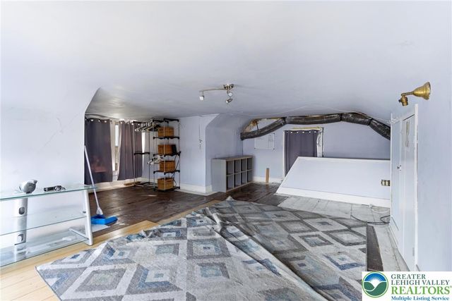 2786 Stadium Drive, South Whitehall Twp, PA 18069