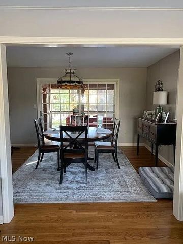 450 Bell Street, Chagrin Falls, OH 44022