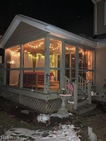 450 Bell Street, Chagrin Falls, OH 44022