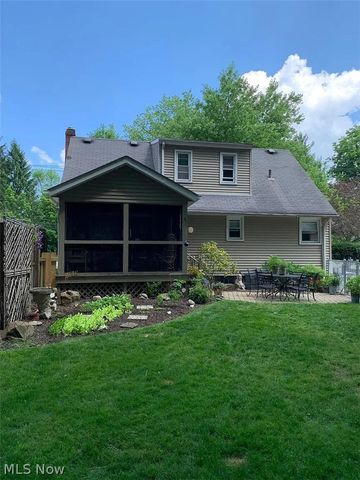 450 Bell Street, Chagrin Falls, OH 44022