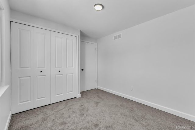 3410 Van Zandt Road, Waterford Charter Township, MI 48329