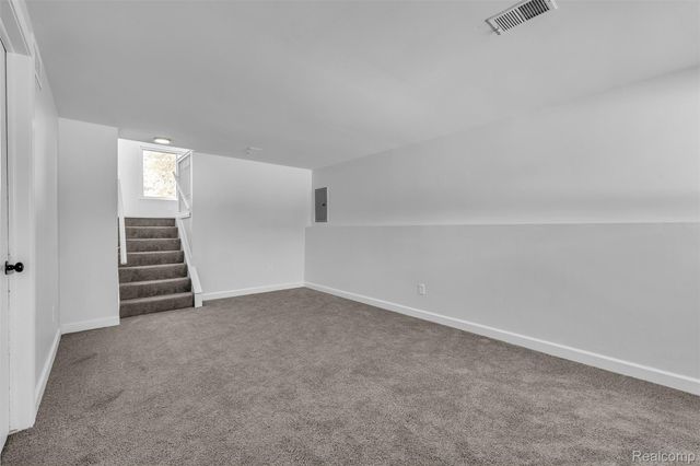 3410 Van Zandt Road, Waterford Charter Township, MI 48329