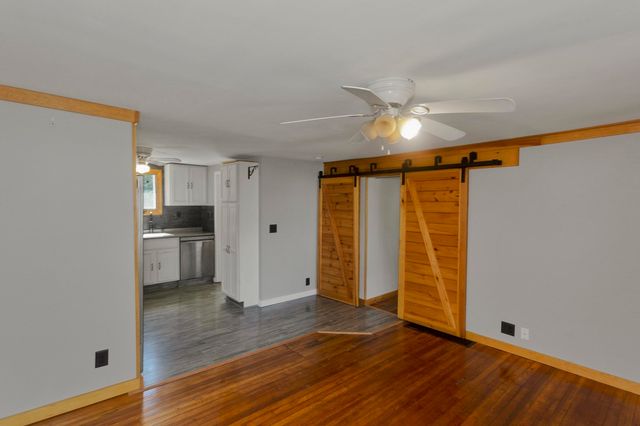 3 Field St, Southwick, MA 01077