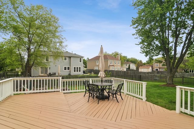 4255 OAK KNOLL Lane, Hoffman Estates, IL 60192