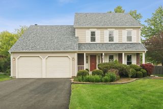 4255 OAK KNOLL Lane, Hoffman Estates, IL 60192