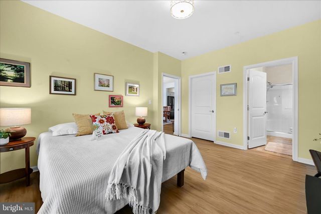 718 STONE CREEK RD, Lancaster, PA 17603