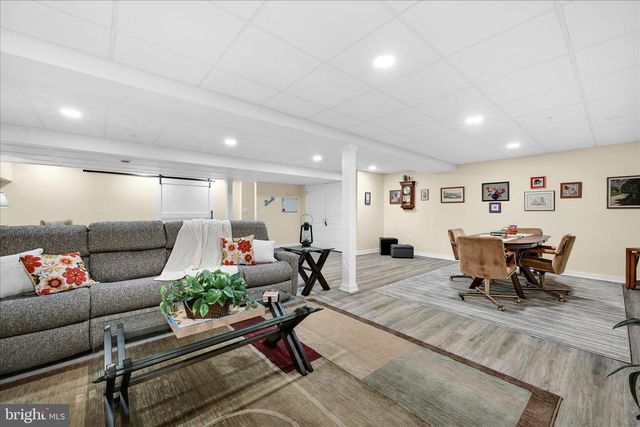 718 STONE CREEK RD, Lancaster, PA 17603