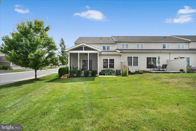 718 STONE CREEK RD, Lancaster, PA 17603