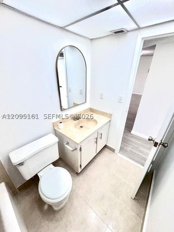 1800 SW 81st Ave 1204, North Lauderdale, FL 33068