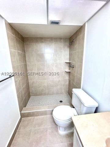 1800 SW 81st Ave 1204, North Lauderdale, FL 33068