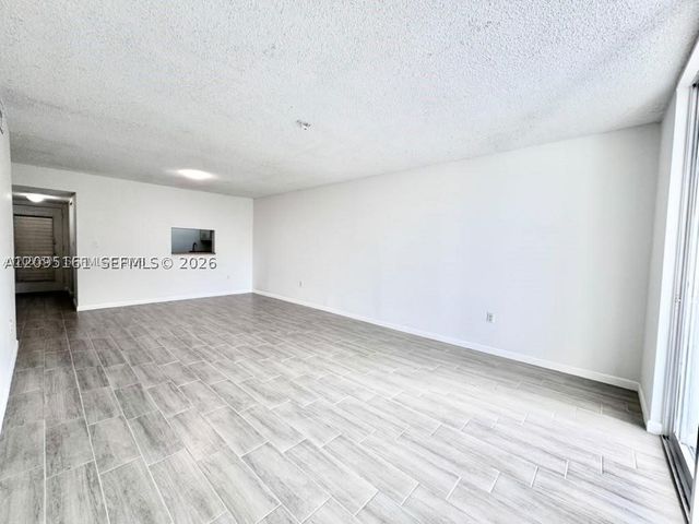 1800 SW 81st Ave 1204, North Lauderdale, FL 33068