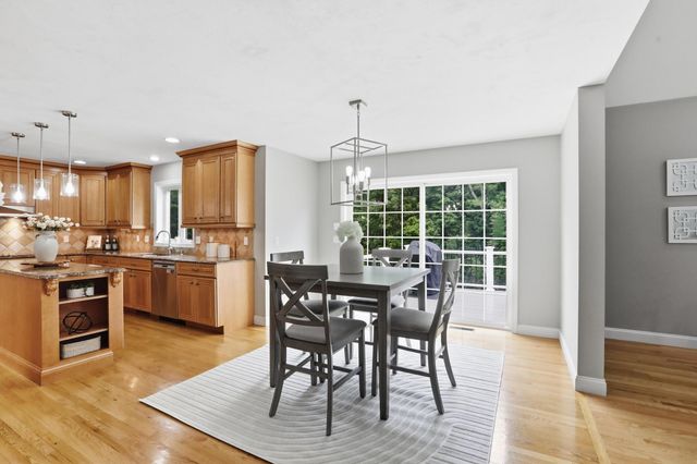 15 Northland Road, Windham, NH 03087
