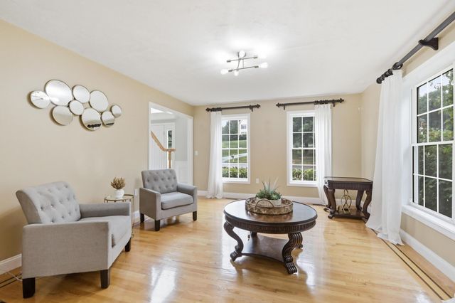 15 Northland Road, Windham, NH 03087