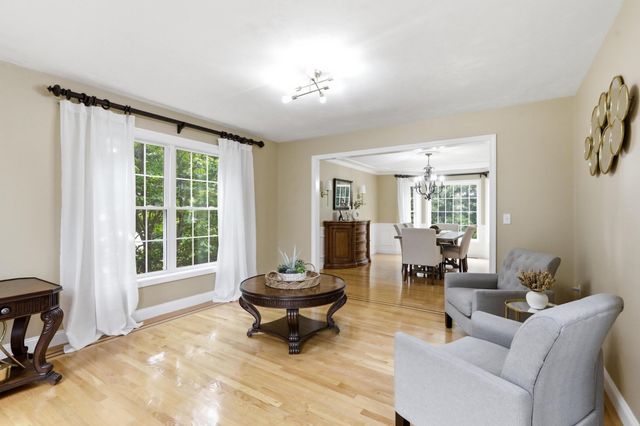 15 Northland Road, Windham, NH 03087