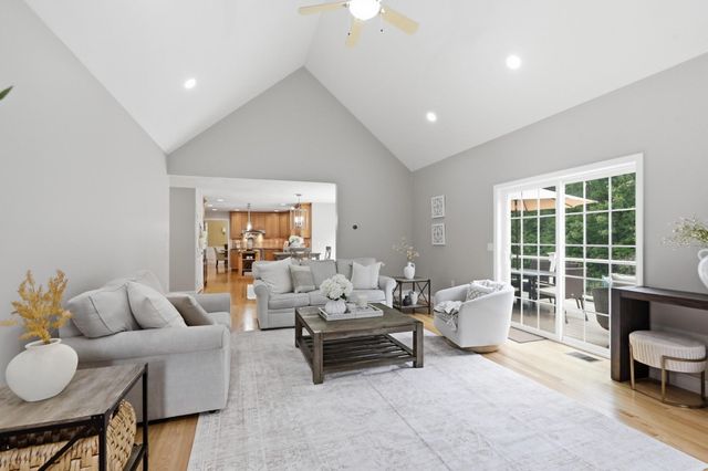 15 Northland Road, Windham, NH 03087