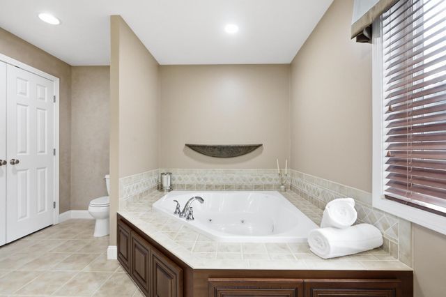 15 Northland Road, Windham, NH 03087