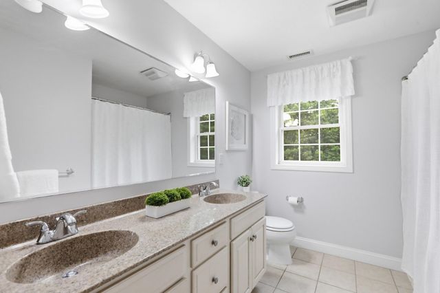 15 Northland Road, Windham, NH 03087