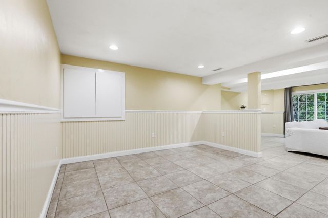 15 Northland Road, Windham, NH 03087
