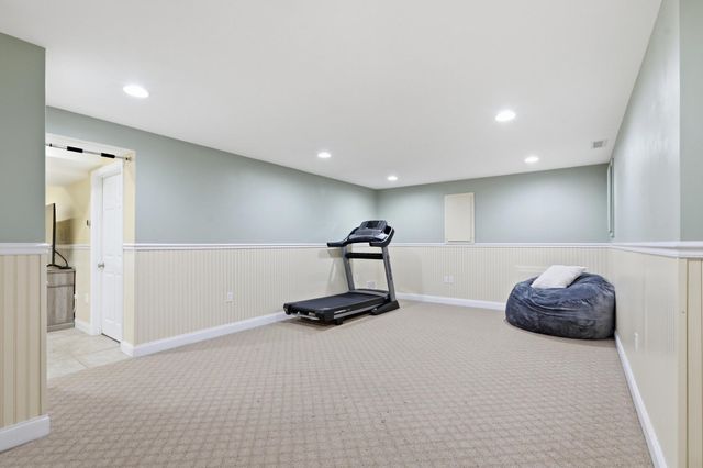 15 Northland Road, Windham, NH 03087